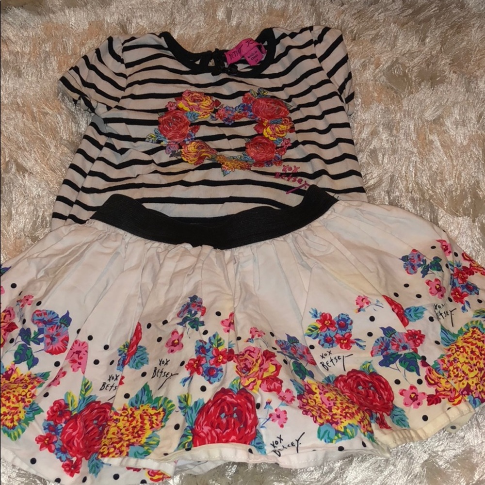 Betsy Johnson skirt set